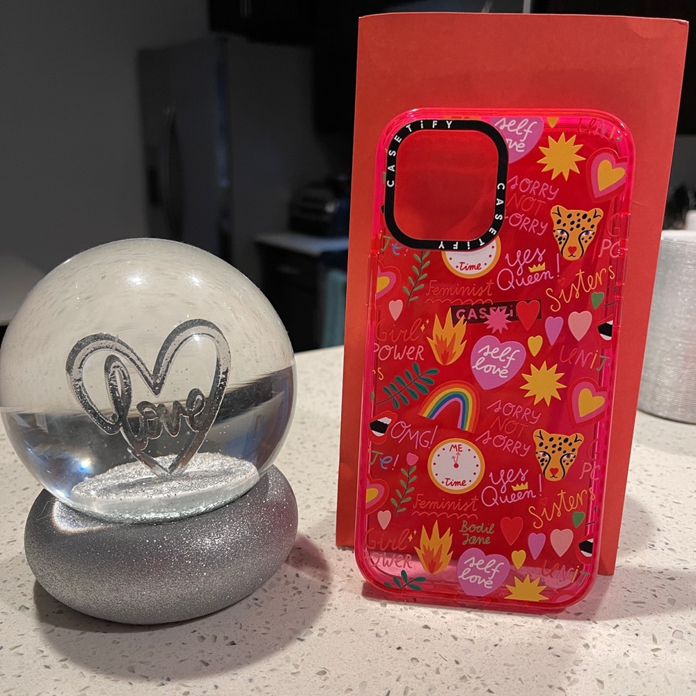 Used/Like new iPhone 12 Pro Max Casetify. Can ship ASAP!!!